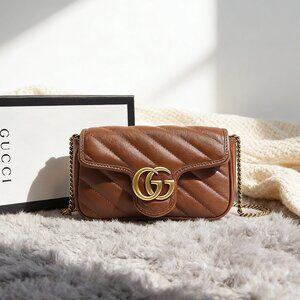 Gucci GG Marmont Super Mini Bag